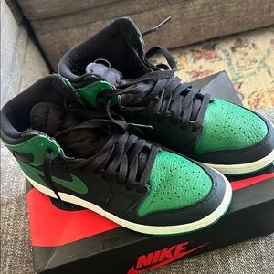 Nike Green and Black Sneakers with Bold Design